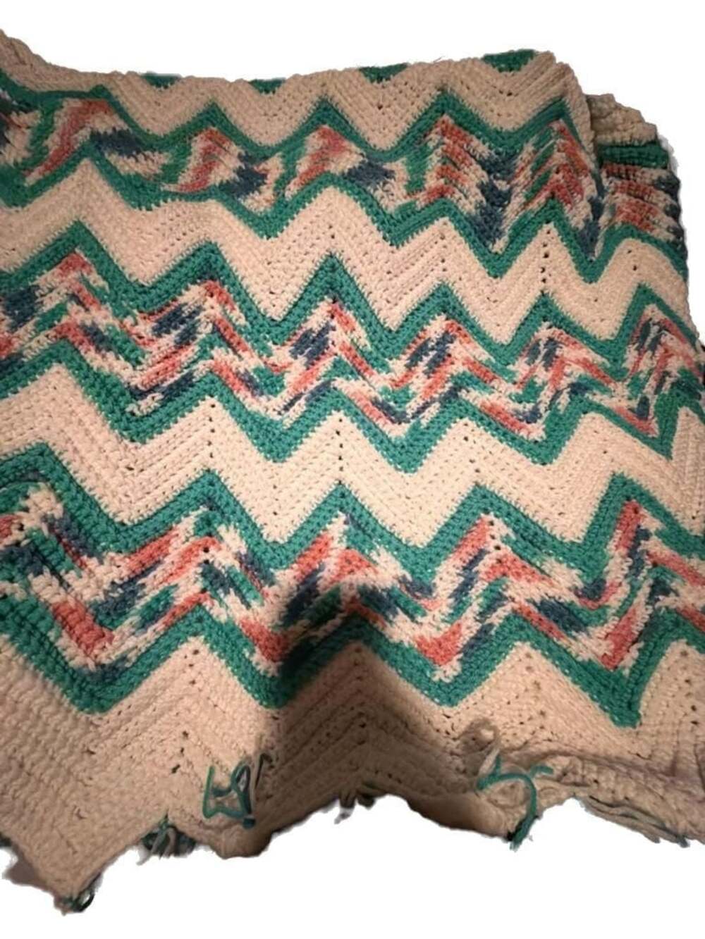 Handmade Crochet Chevron Zig Zag Ripple Afghan Throw Blanket with Tassels white